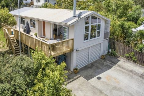 Photo of property in 58 Brian Crescent, Stanmore Bay, Whangaparaoa, 0932