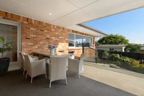 Photo of property in 19 Darraghs Road, Brookfield, Tauranga, 3110