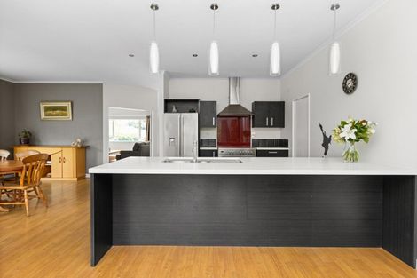 Photo of property in 66 Kent Terrace, Taradale, Napier, 4112