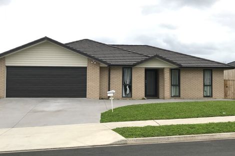 Photo of property in 13 Westmuir Crescent, Pokeno, 2402