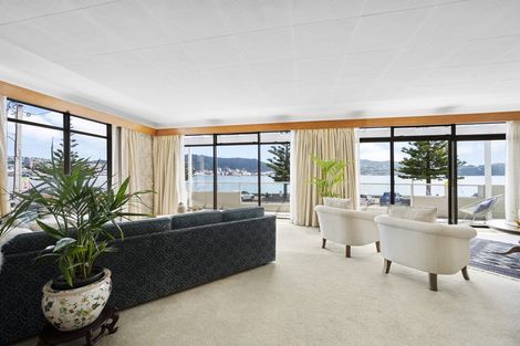 Photo of property in 338 Oriental Parade, Oriental Bay, Wellington, 6011
