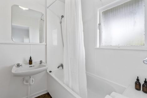 Photo of property in 213 Jervois Road, Herne Bay, Auckland, 1011