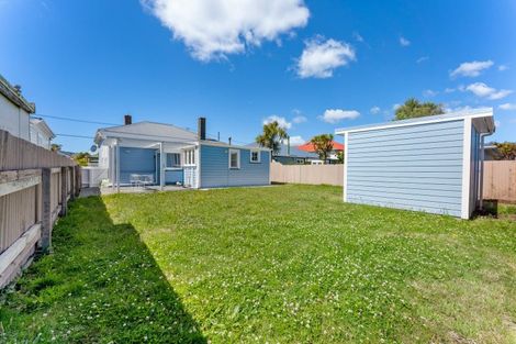 Photo of property in 20 Heretaunga Street, Petone, Lower Hutt, 5012