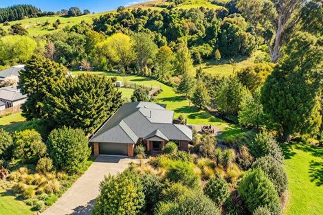 Photo of property in 105 Western Valley Road, Little River, 7591