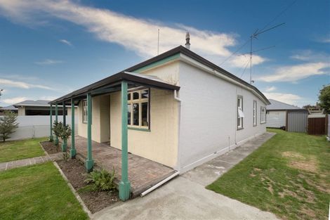 Photo of property in 132 Mcmurdo Street, Tinwald, Ashburton, 7700