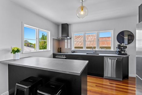 Photo of property in 64 Tirimoana Road, Te Atatu South, Auckland, 0602