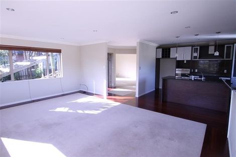 Photo of property in 9 Hornsey Avenue, Henderson, Auckland, 0612