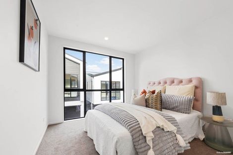 Photo of property in 106b Taikata Road, Te Atatu Peninsula, Auckland, 0610