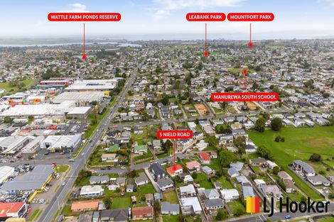 Photo of property in 5 Nield Road, Manurewa, Auckland, 2102