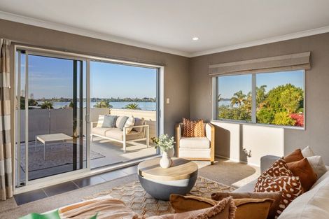 Photo of property in 75a Thirteenth Avenue, Tauranga South, Tauranga, 3112