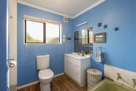 Photo of property in 122a Matatua Road, Raumati Beach, Paraparaumu, 5032