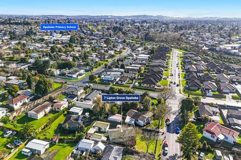 Photo of property in 7 Lipton Grove, Opaheke, Papakura, 2113
