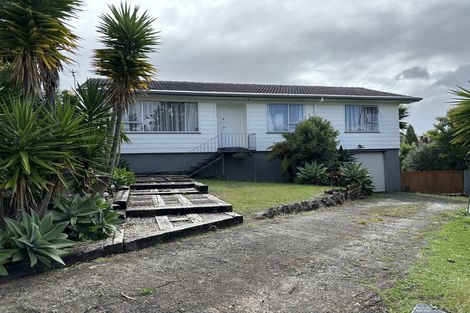 Photo of property in 21 Peterhouse Place, West Harbour, Auckland, 0618