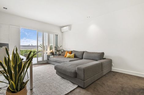 Photo of property in 7/258 Hurstmere Road, Takapuna, Auckland, 0622