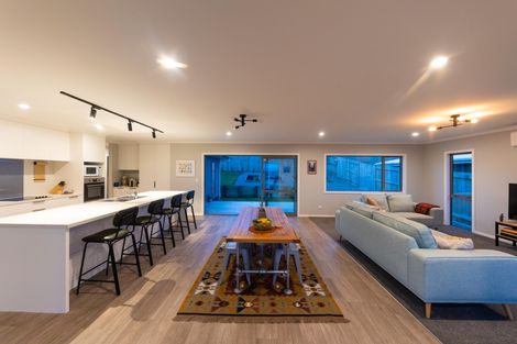 Photo of property in 15 Poplar Grove, Feilding, 4702