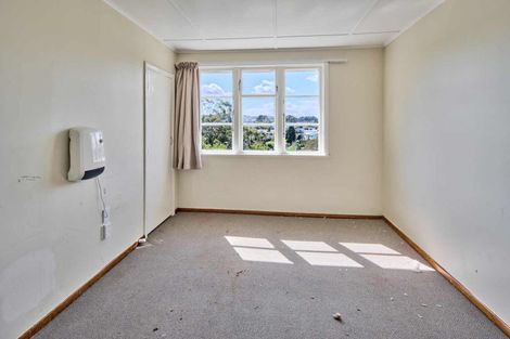 Photo of property in 12 Bromley View, Ranui, Porirua, 5024