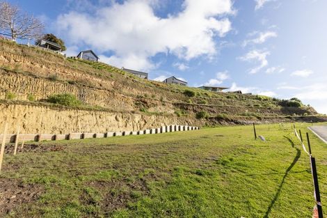 Photo of property in 93 Oak Road, Poraiti, Napier, 4112