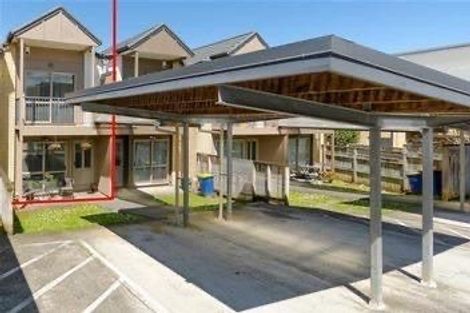 Photo of property in 25/94 Glengarry Road, Glen Eden, Auckland, 0602