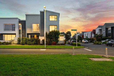 Photo of property in 27 Tuatua Road, Hobsonville, Auckland, 0616