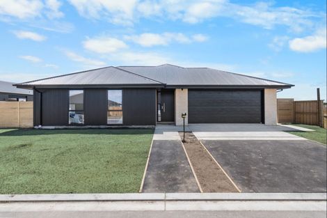 Photo of property in 14 Nirmal Way, Rolleston, 7614