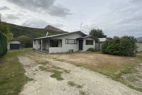 Photo of property in 3 Butel Avenue, Arrowtown, 9302