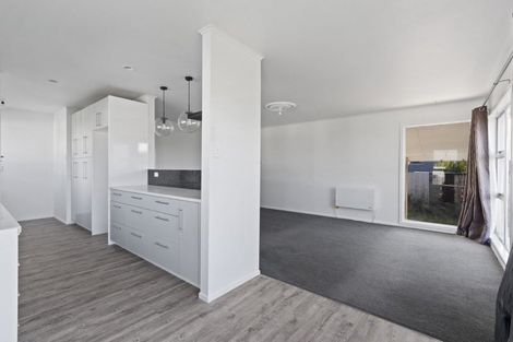 Photo of property in 19 Joanna Place, Deanwell, Hamilton, 3206