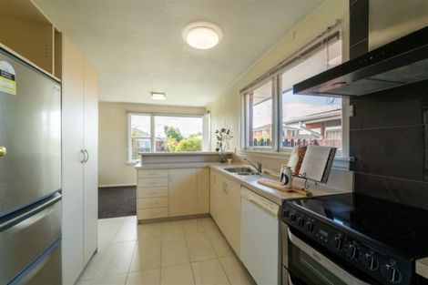 Photo of property in 29 Rosedale Place, Avonhead, Christchurch, 8042