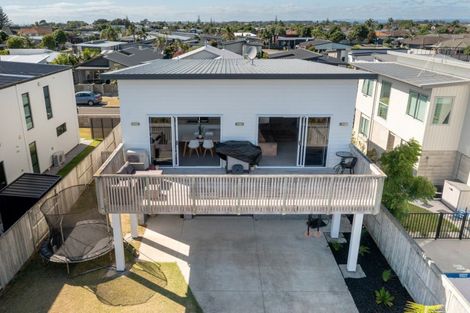 Photo of property in 7 Spinifex Street, Papamoa Beach, Papamoa, 3118