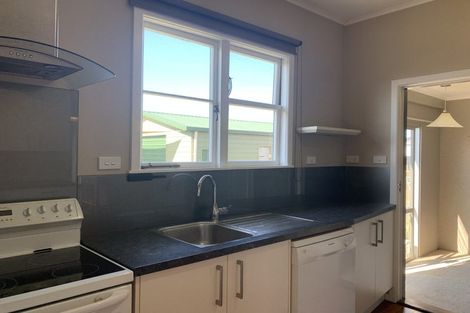 Photo of property in 20 Lee Road, Taradale, Napier, 4112