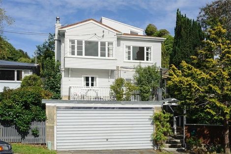Photo of property in 16 Richmond Avenue, Karori, Wellington, 6012