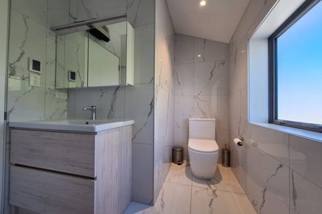 Photo of property in 1/52 Fendalton Road, Fendalton, Christchurch, 8014