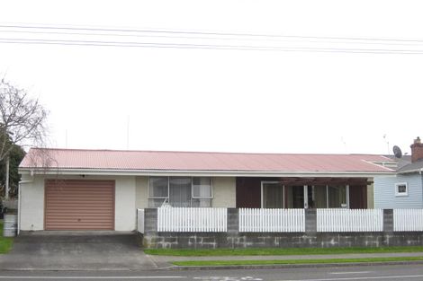 Photo of property in 180 Carrington Street, Lower Vogeltown, New Plymouth, 4310