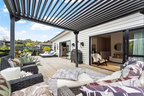 Photo of property in 11 Kiwinui Lane, Warkworth, 0910