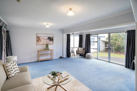 Photo of property in 38 Orrick Crescent, Avondale, Christchurch, 8061