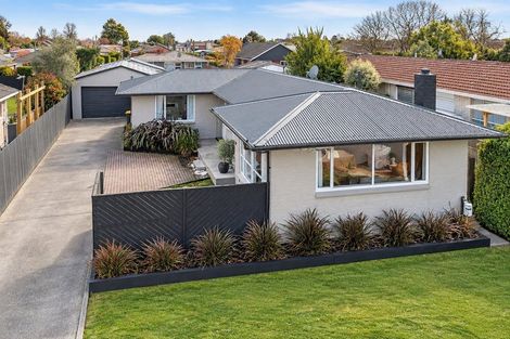 Photo of property in 73 Wingate Street, Redwood, Christchurch, 8051