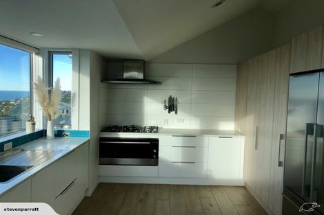 Photo of property in 1 Gardenhill Lane, Redcliffs, Christchurch, 8081