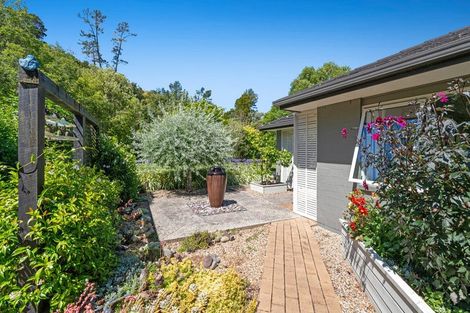 Photo of property in 20 Puhoi Close, Puhoi, Warkworth, 0994