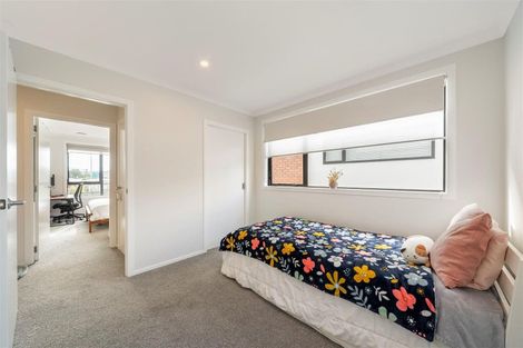 Photo of property in 5 Reid Lane, Wallaceville, Upper Hutt, 5018