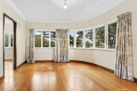 Photo of property in 94 Mortimer Terrace, Brooklyn, Wellington, 6021