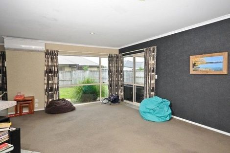 Photo of property in 3 Whitford Place, Rototuna North, Hamilton, 3210