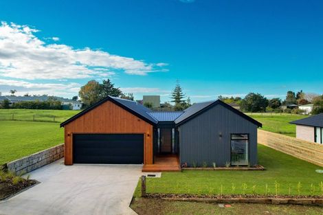 Photo of property in 9 Te Uru Lane, Takapuna, Auckland, 0622