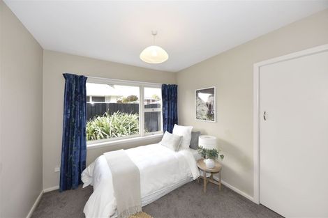 Photo of property in 33 Raxworthy Street, Ilam, Christchurch, 8041