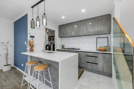 Photo of property in 186a Pakuranga Road, Pakuranga, Auckland, 2010