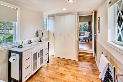 Photo of property in 5 Porter Place, Paekakariki, 5034