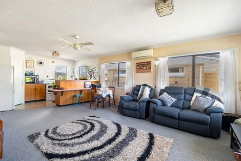 Photo of property in 59 Hinau Street, Tikipunga, Whangarei, 0112