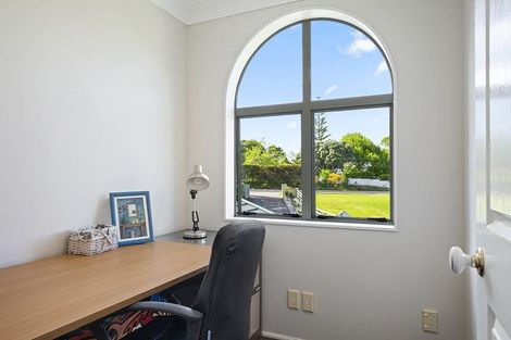 Photo of property in 114 Colombo Road, Waiuku, 2123