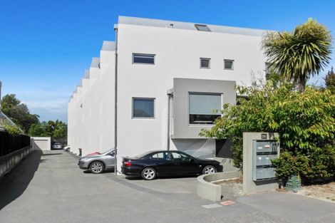 Photo of property in 9/86 Brockworth Place, Riccarton, Christchurch, 8011