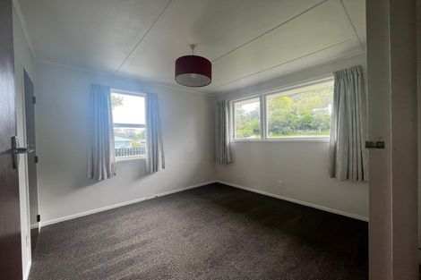 Photo of property in 3 Fox Street, Featherston, 5710