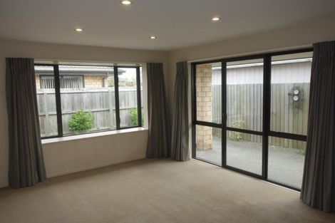 Photo of property in 2/23 Sabina Street, Shirley, Christchurch, 8013
