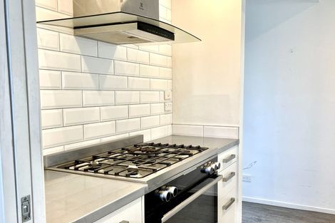 Photo of property in 161 Karewa Parade, Papamoa Beach, Papamoa, 3118